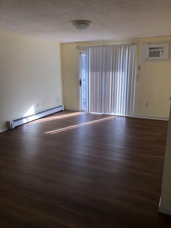 2 bed, 1 bath apartment for rent at 220 Smith St Unit 12, Lowell — photo 14 of 19