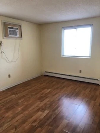 2 bed, 1 bath apartment for rent at 220 Smith St Unit 8, Lowell — photo 8 of 11