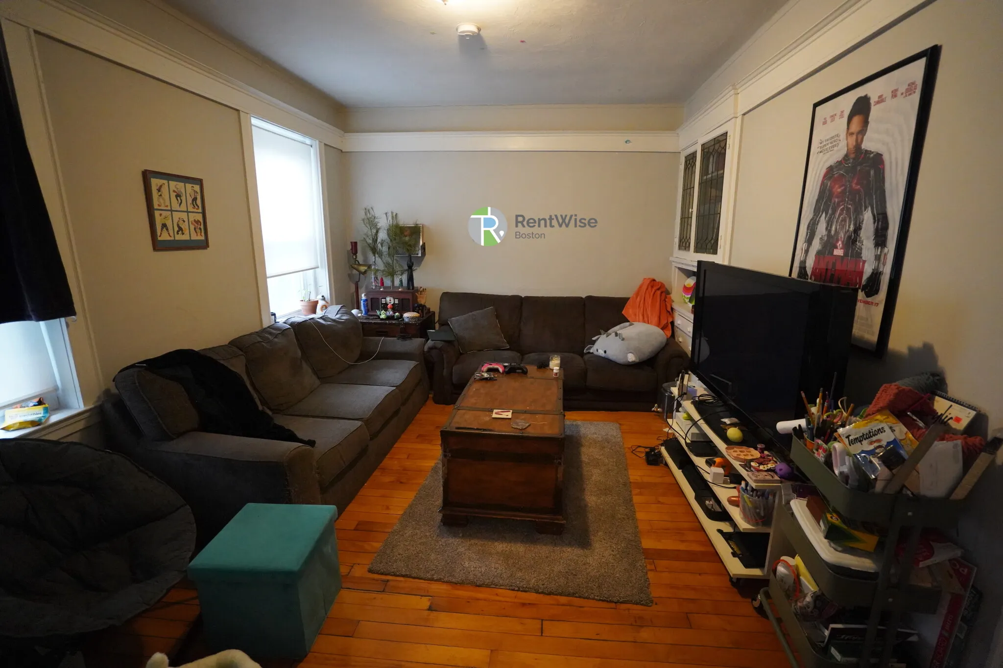 3 bed, 1 bath apartment for rent at 220 South St Unit 2, Jamaica Plain — photo 1 of 16