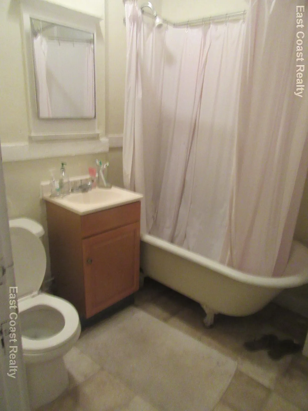 3 bed, 1 bath apartment for rent at 220 South St Unit 6, Jamaica Plain — photo 8 of 28