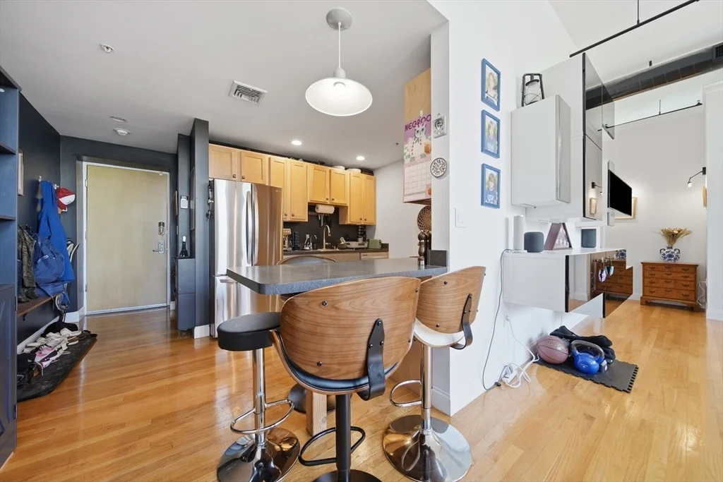 2 bed, 1 bath apartment for rent at 220 Spencer Ave Unit 104, Chelsea — photo 5 of 25