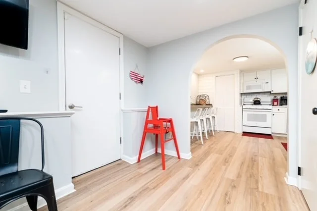 4 bed, 1 bath apartment for rent at 220 Stockbridge Rd Unit 220, Scituate — photo 6 of 18