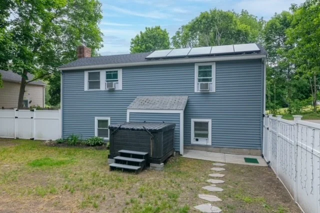 4 bed, 1 bath apartment for rent at 220 Stockbridge Rd Unit 220, Scituate — photo 18 of 18