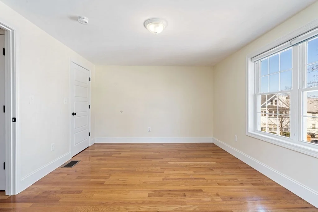3 bed, 2 bath apartment for rent at 220 White St Unit 220, Belmont — photo 10 of 24