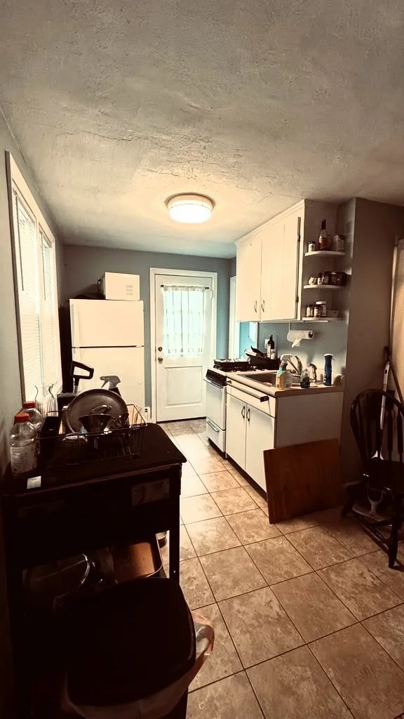 1 bed, 1 bath apartment for rent at 220R Hamilton St Unit 1, Cambridgeport — photo 2 of 9
