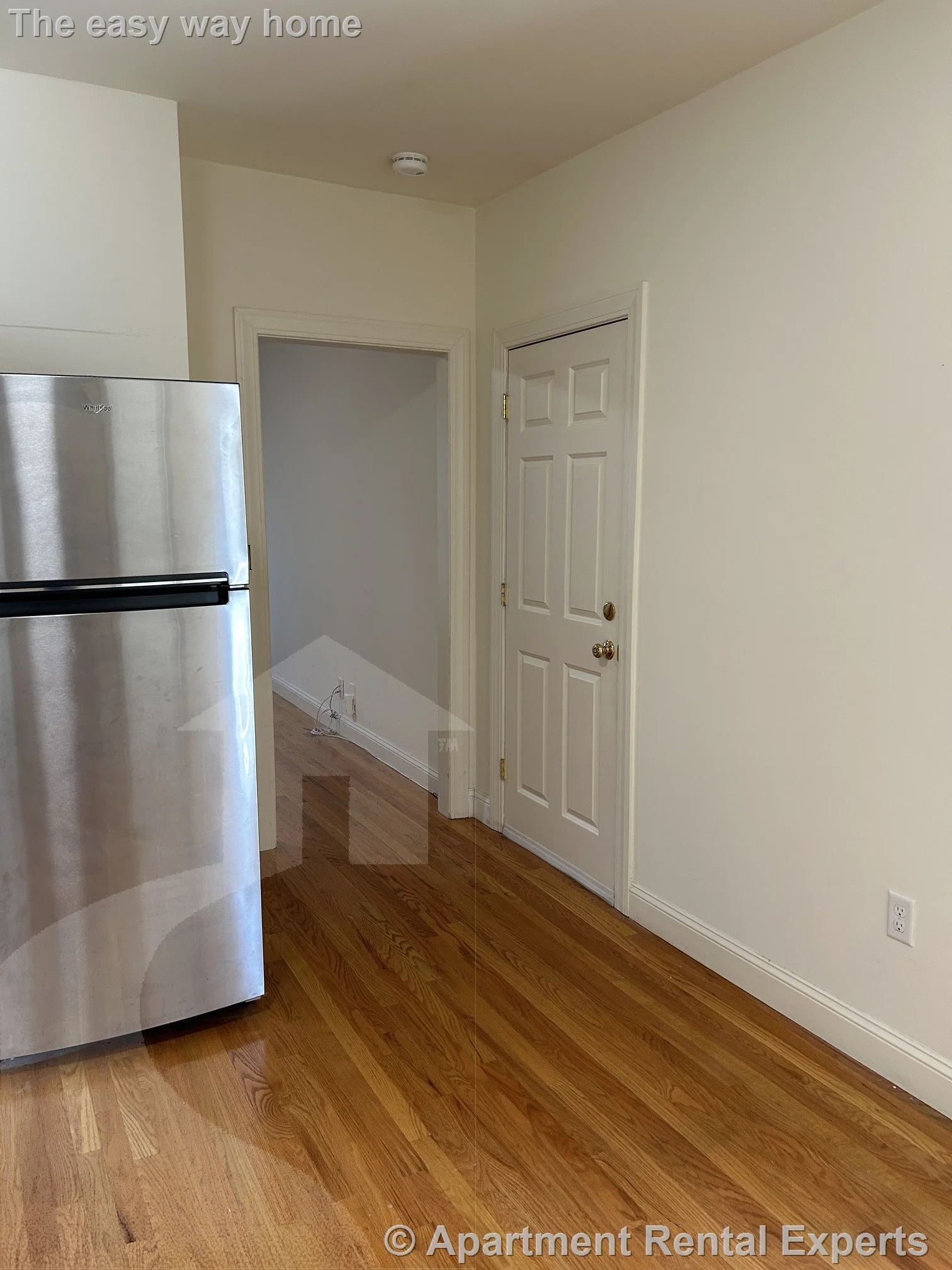 1 bed, 1 bath apartment for rent at 221 Albion St Unit 1, Wakefield — photo 4 of 10