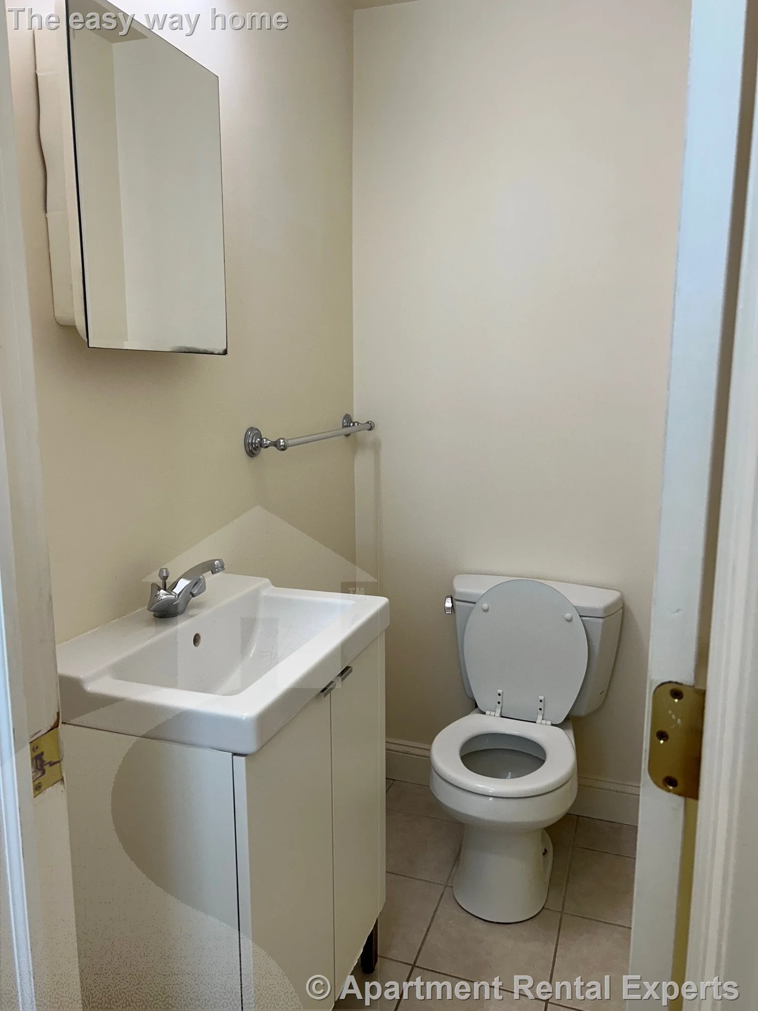 1 bed, 1 bath apartment for rent at 221 Albion St Unit 1, Wakefield — photo 9 of 10