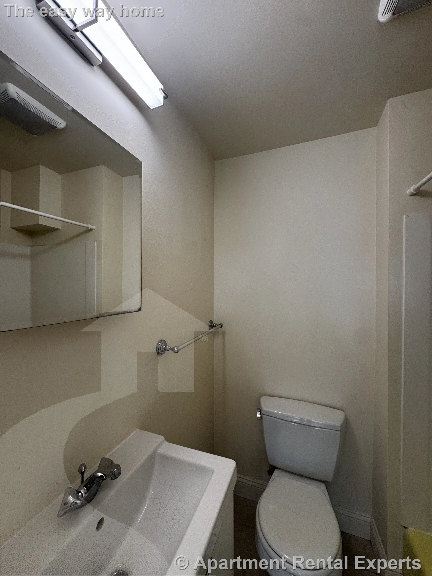 1 bed, 1 bath apartment for rent at 221 Albion St Unit 1, Wakefield — photo 6 of 6