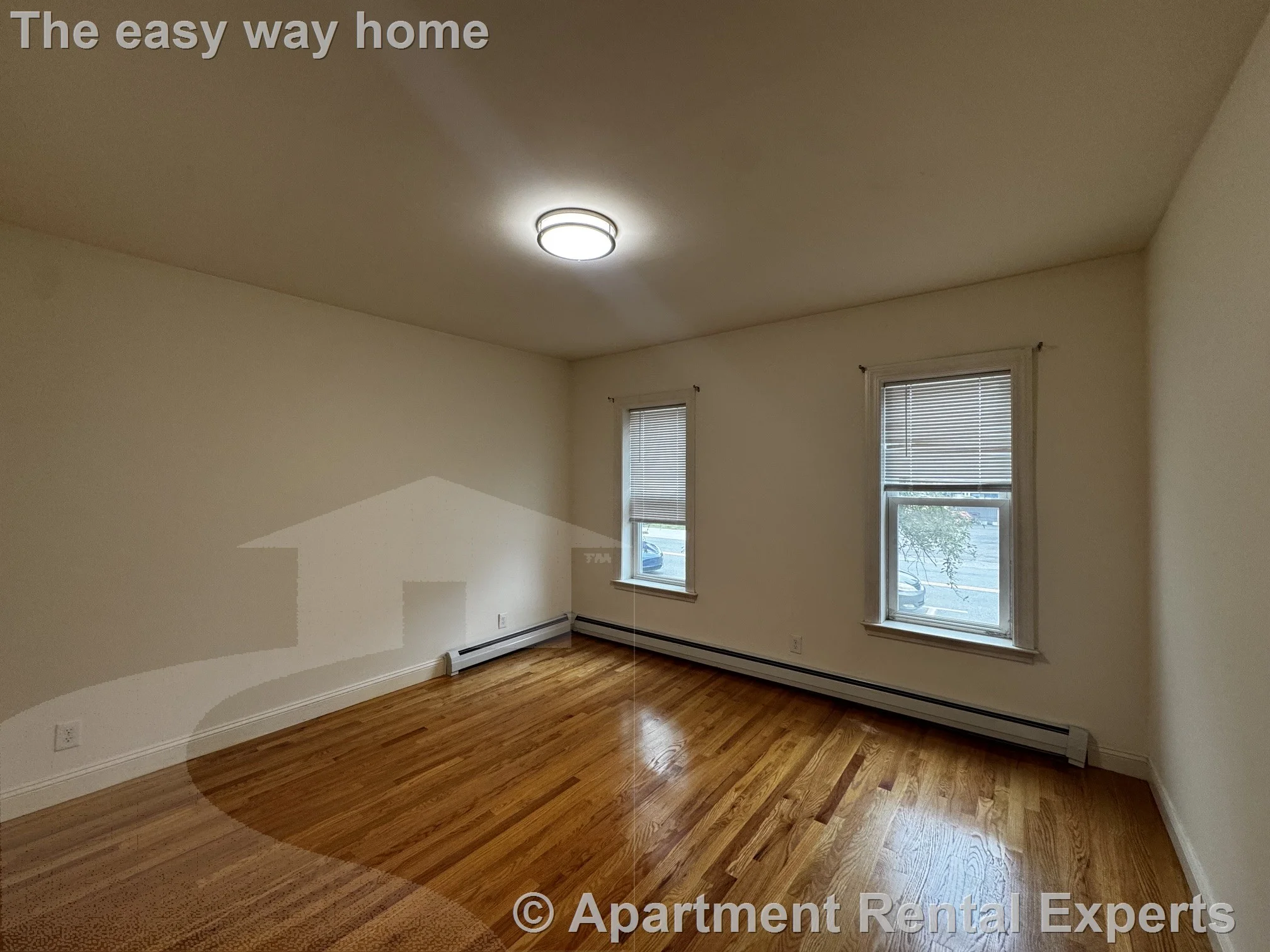 1 bed, 1 bath apartment for rent at 221 Albion St Unit 1, Wakefield — photo 4 of 6