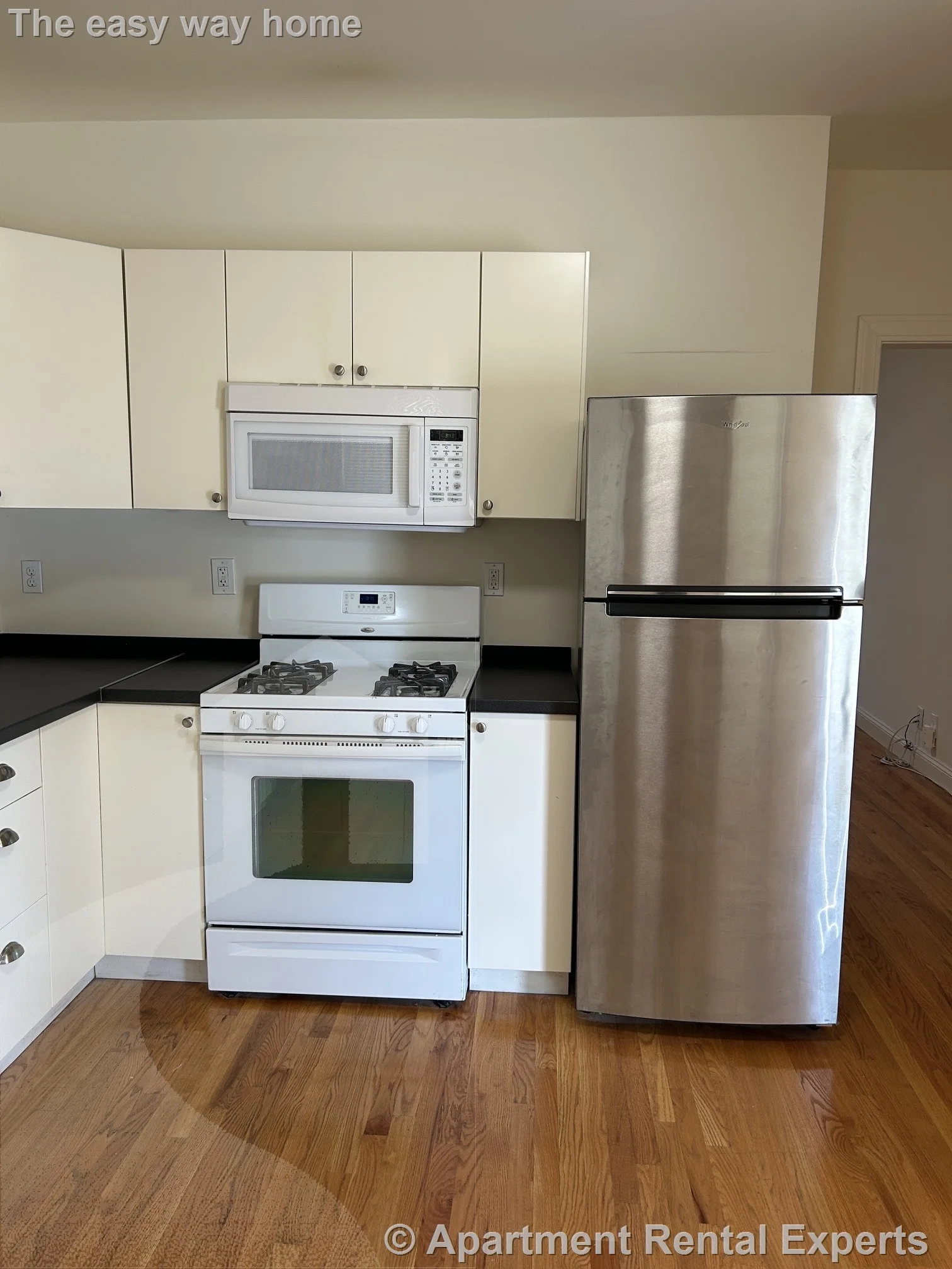 1 bed, 1 bath apartment for rent at 221 Albion St Unit 1, Wakefield — photo 3 of 10
