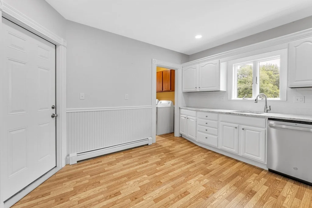 2 bed, 1 bath apartment for rent at 221 Belgrade Ave Unit 2, Roslindale — photo 3 of 20