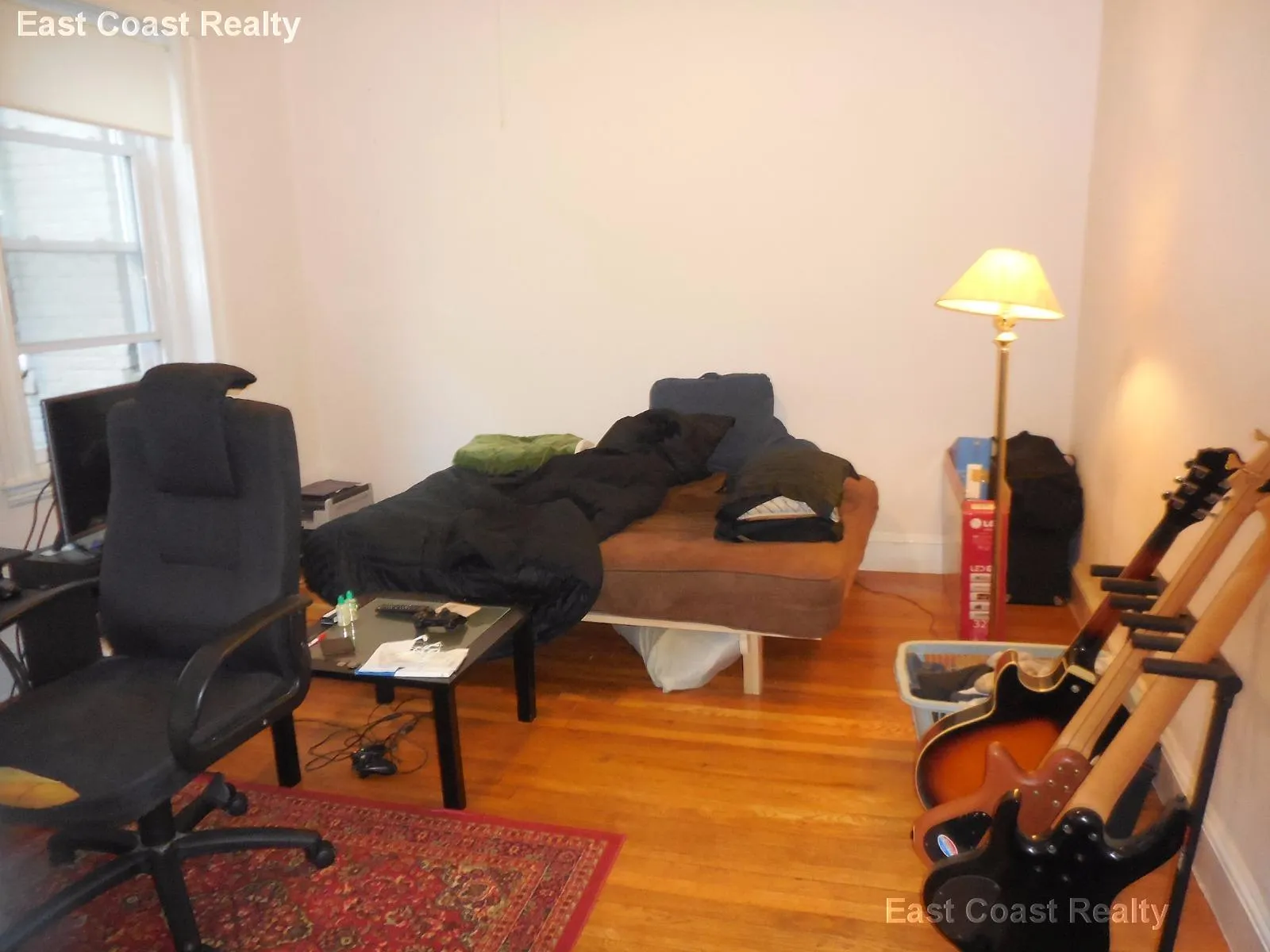 Studio bed, 1 bath apartment for rent at 221 Kelton St Unit 4, Brighton — photo 1 of 7
