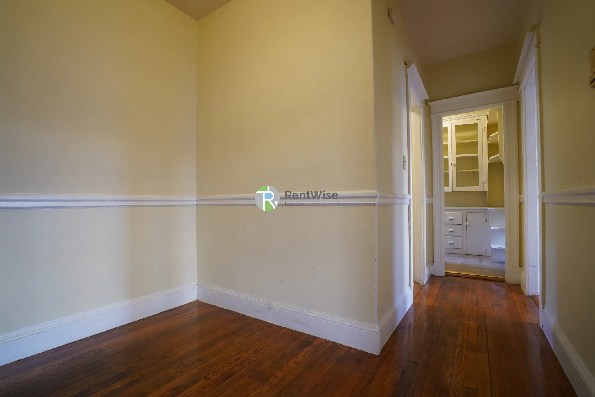 1 bed, 1 bath apartment for rent at 221 Kelton St Unit 7, Brighton — photo 2 of 11