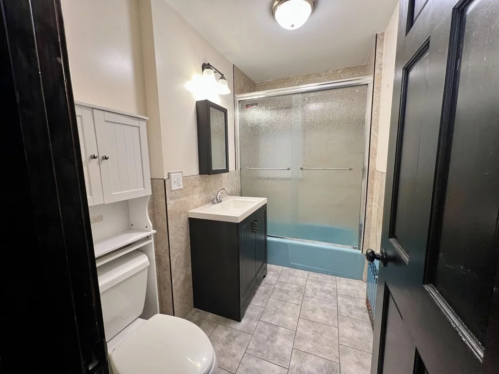 2 bed, 1 bath apartment for rent at 221 Reservation Rd Unit 2, Hyde Park — photo 7 of 9