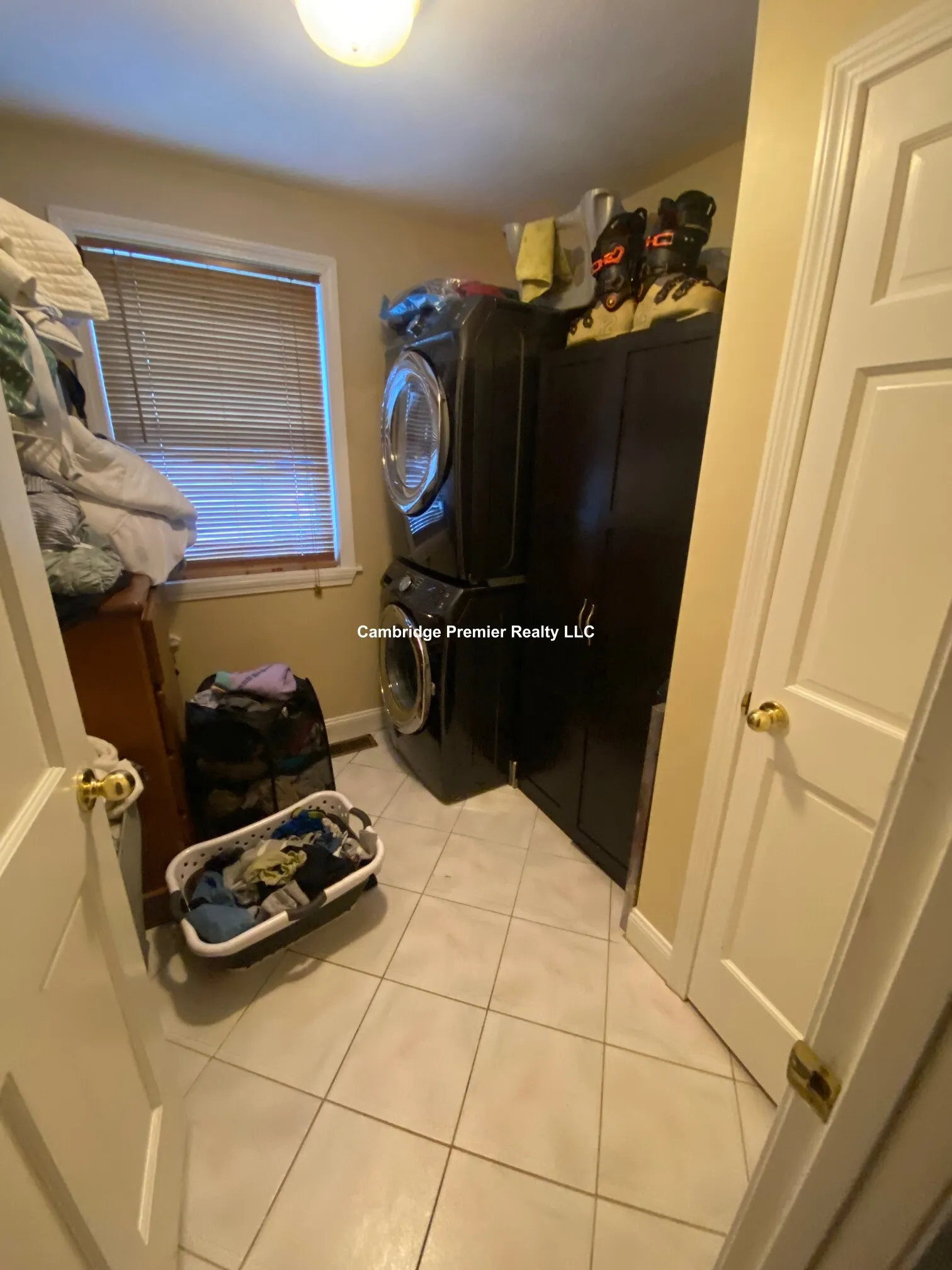 2 bed, 1.5 bath apartment for rent at 221 Salem St Unit 1, Medford — photo 10 of 19