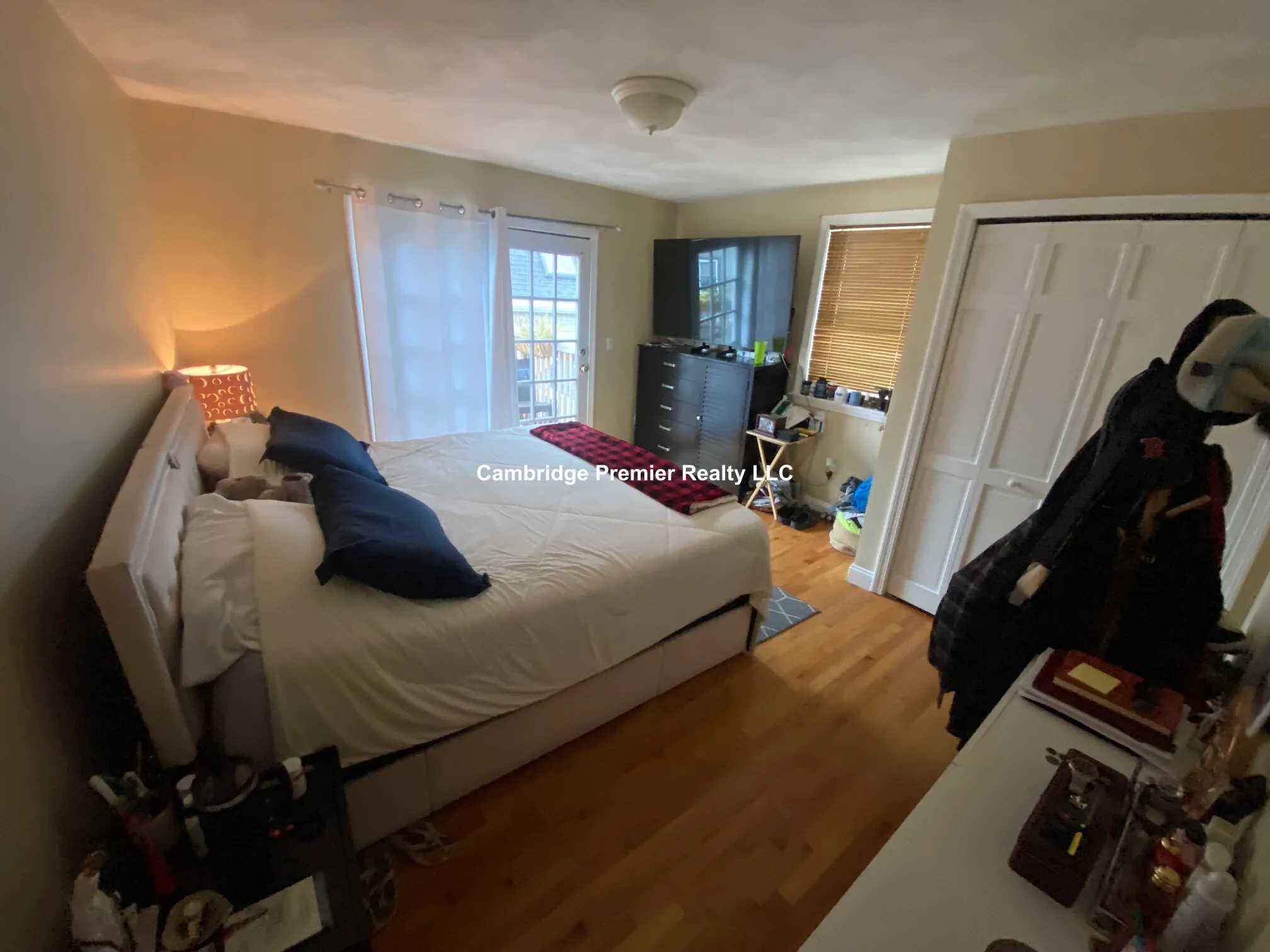 2 bed, 1.5 bath apartment for rent at 221 Salem St Unit 1, Medford — photo 13 of 19
