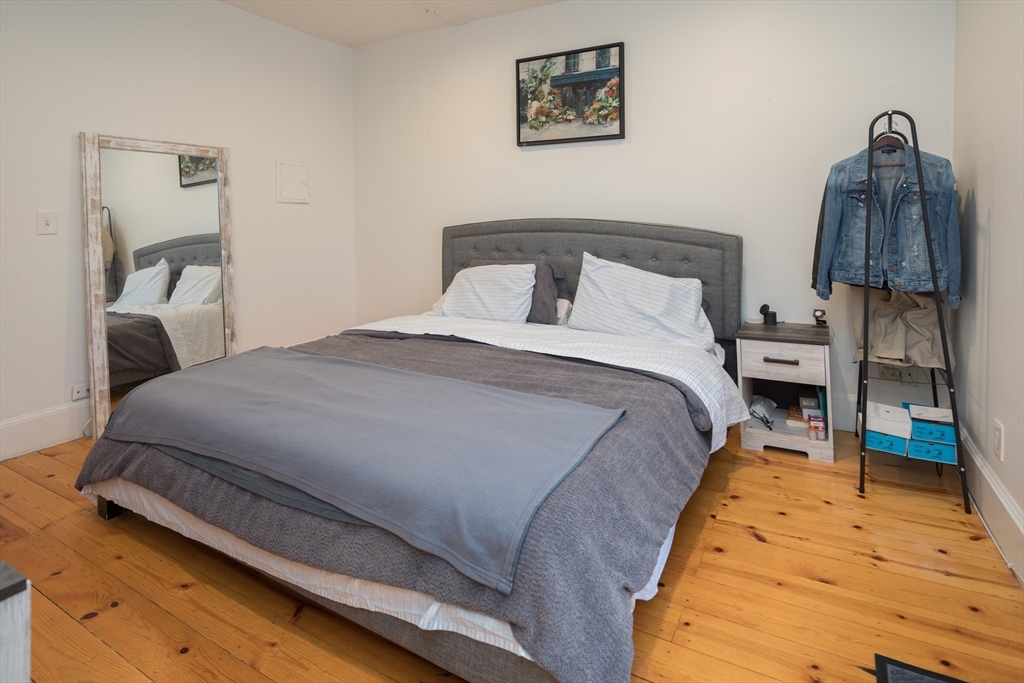 1 bed, 1 bath apartment for rent at 221 West Newton Unit 4, South End — photo 7 of 10