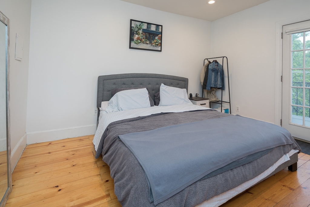 1 bed, 1 bath apartment for rent at 221 West Newton Unit 4, South End — photo 6 of 10
