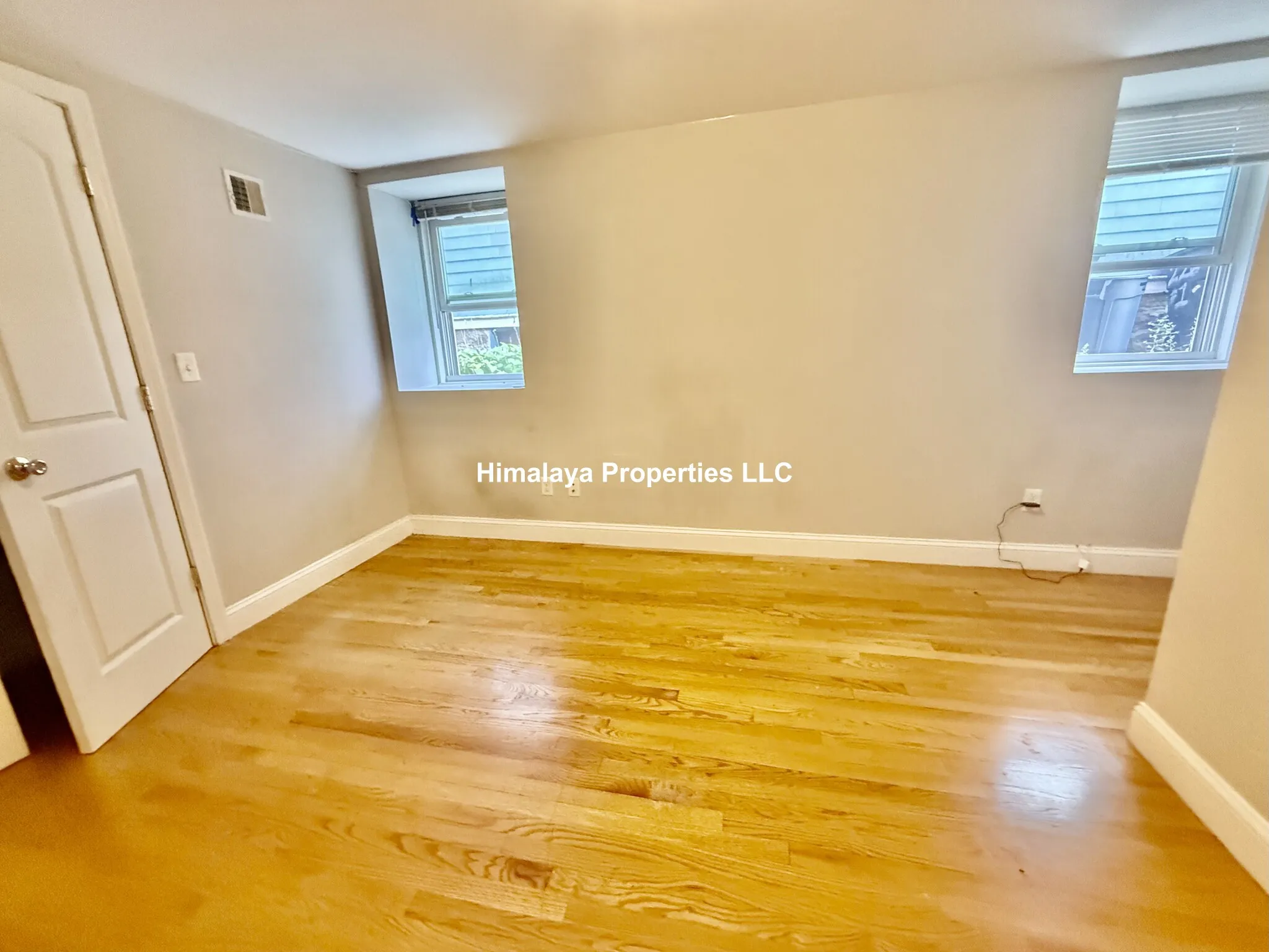 4 bed, 2 bath apartment for rent at 222-224 Calumet St Unit 1, Mission Hill — photo 12 of 15