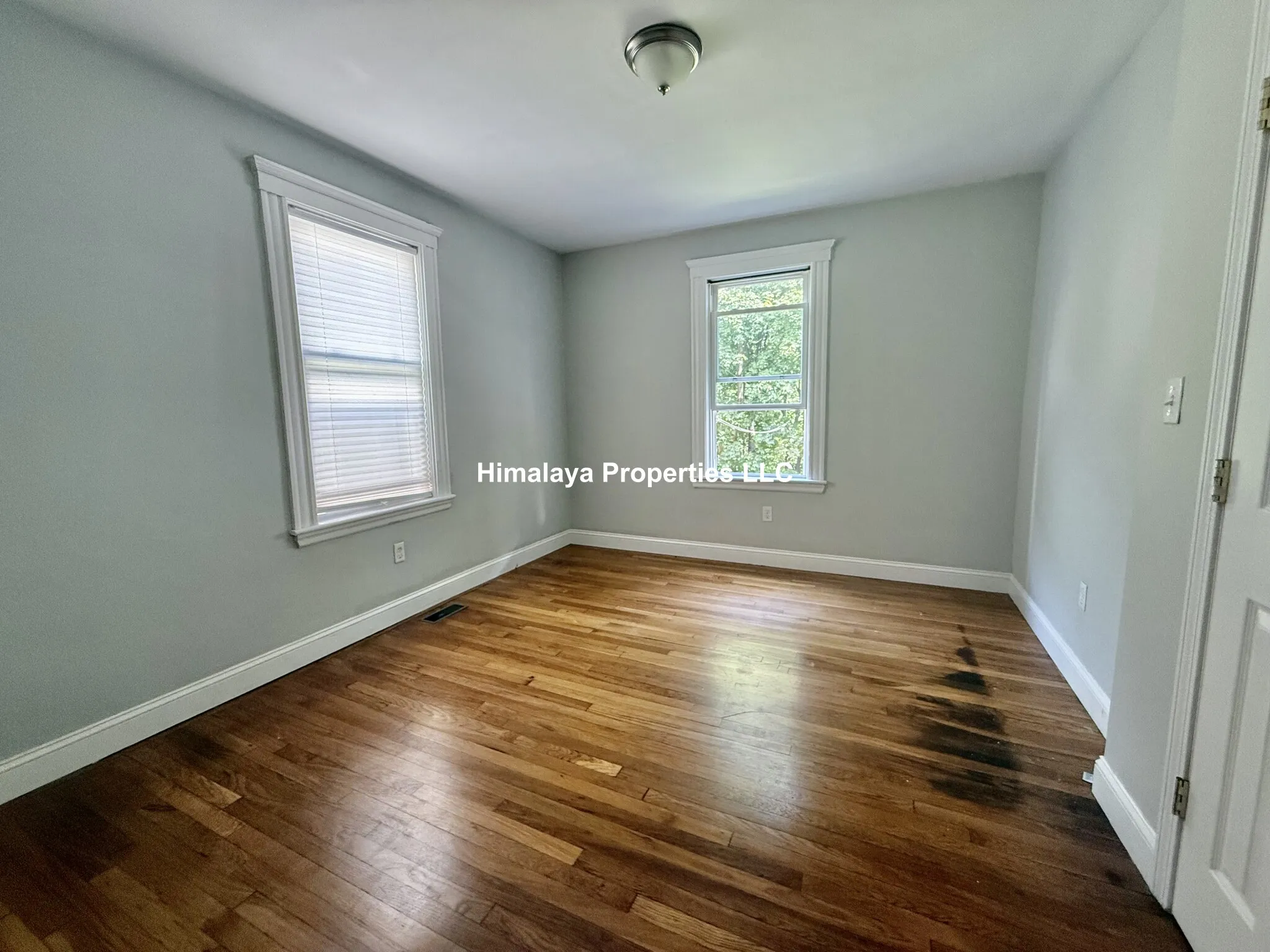 4 bed, 2 bath apartment for rent at 222-224 Calumet St Unit 1, Mission Hill — photo 6 of 15