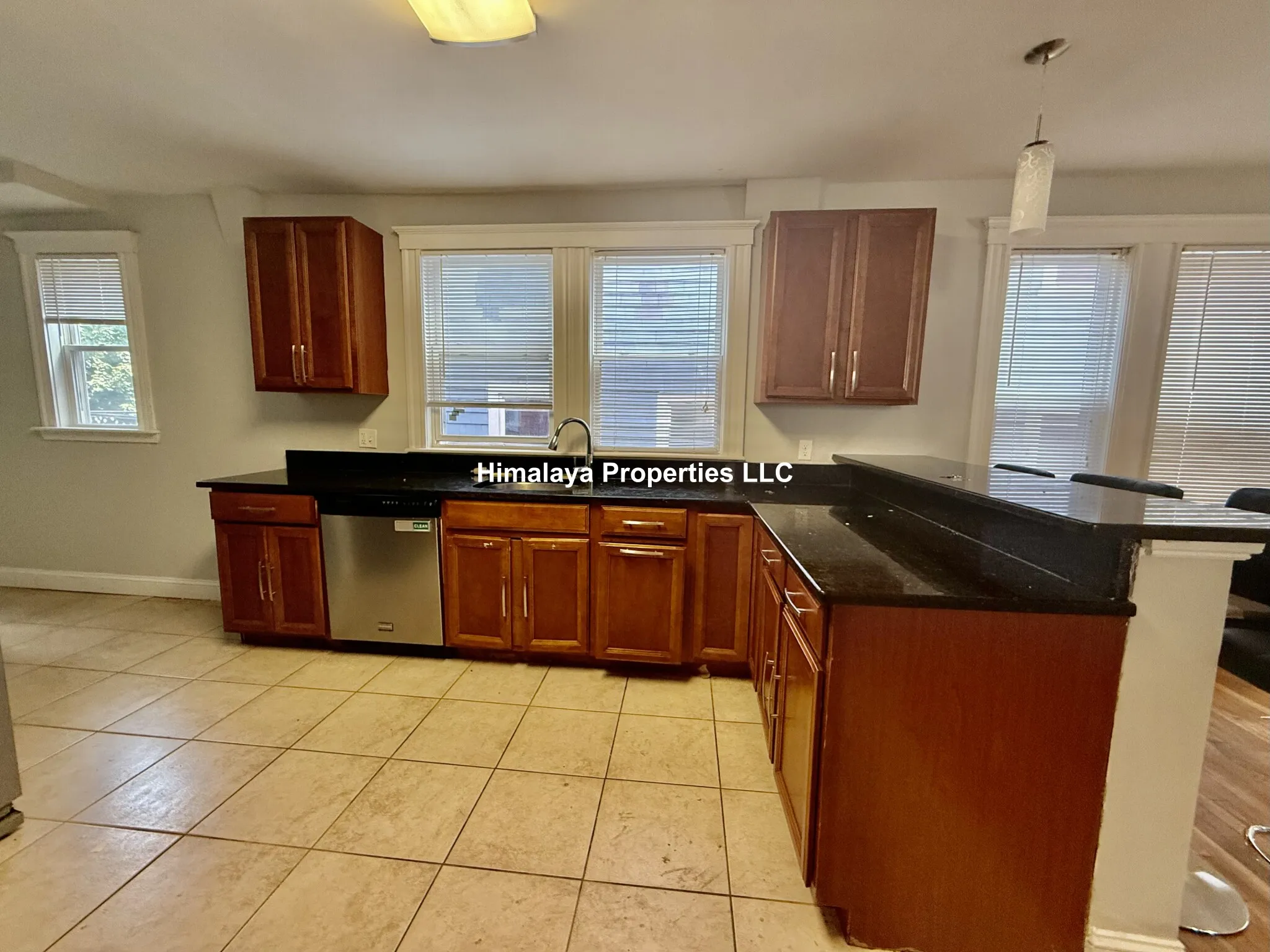 4 bed, 2 bath apartment for rent at 222-224 Calumet St Unit 1, Mission Hill — photo 5 of 15