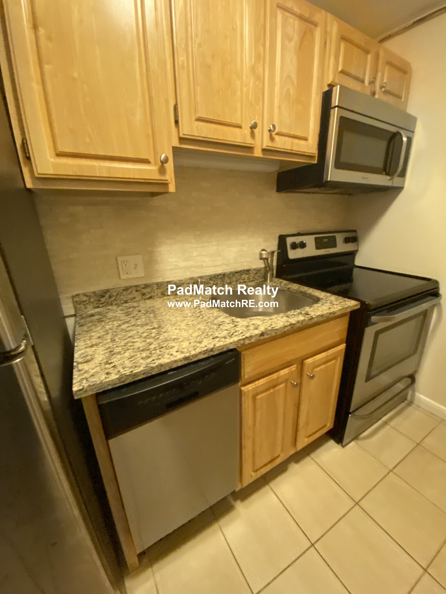Studio bed, 1 bath apartment for rent at 222 Babcock St Unit 1G, North Brookline — photo 2 of 15