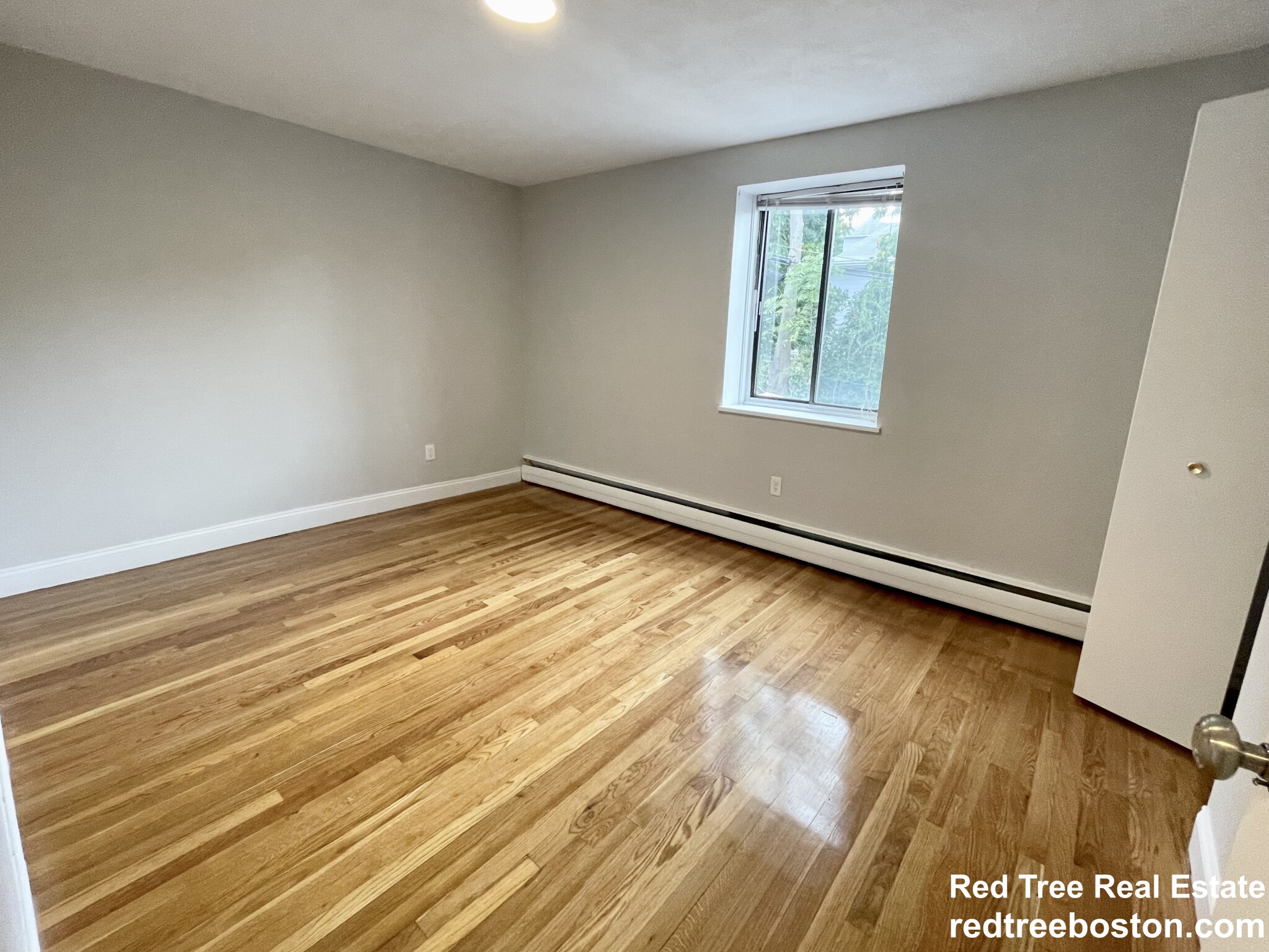 2 bed, 1 bath apartment for rent at 222 Babcock St Unit 2H, North Brookline — photo 4 of 11