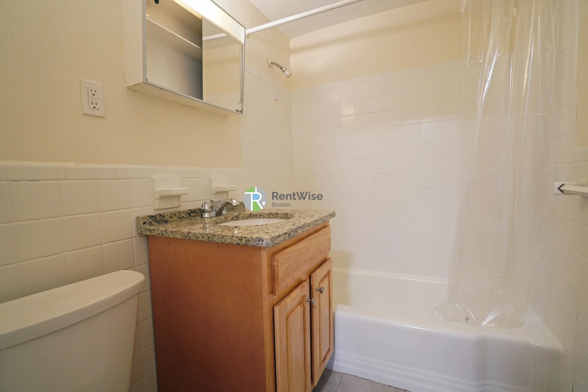 2 bed, 1 bath apartment for rent at 222 Babcock St Unit 3A, North Brookline — photo 9 of 18