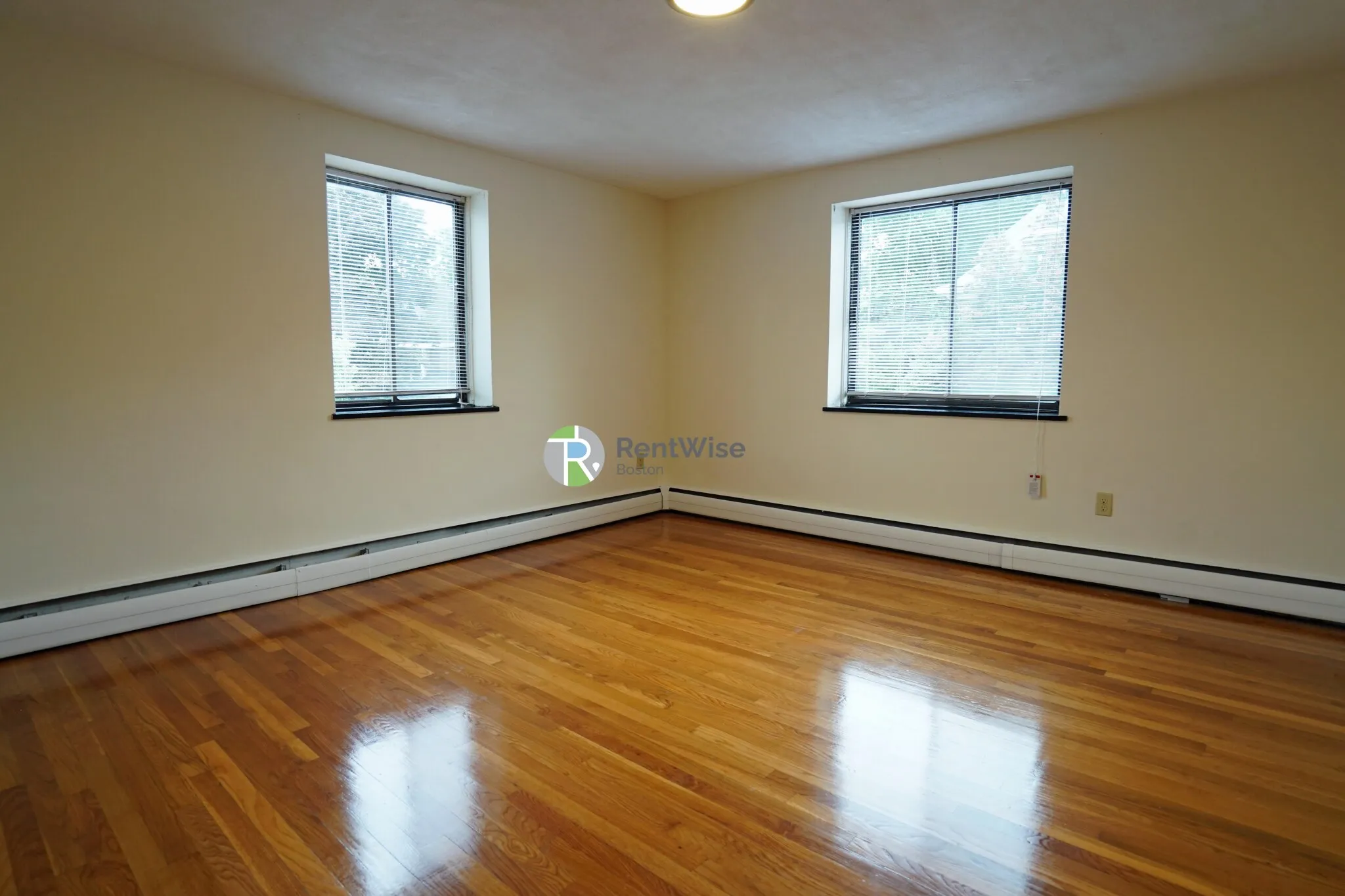 2 bed, 1 bath apartment for rent at 222 Babcock St Unit 3A, North Brookline — photo 2 of 18