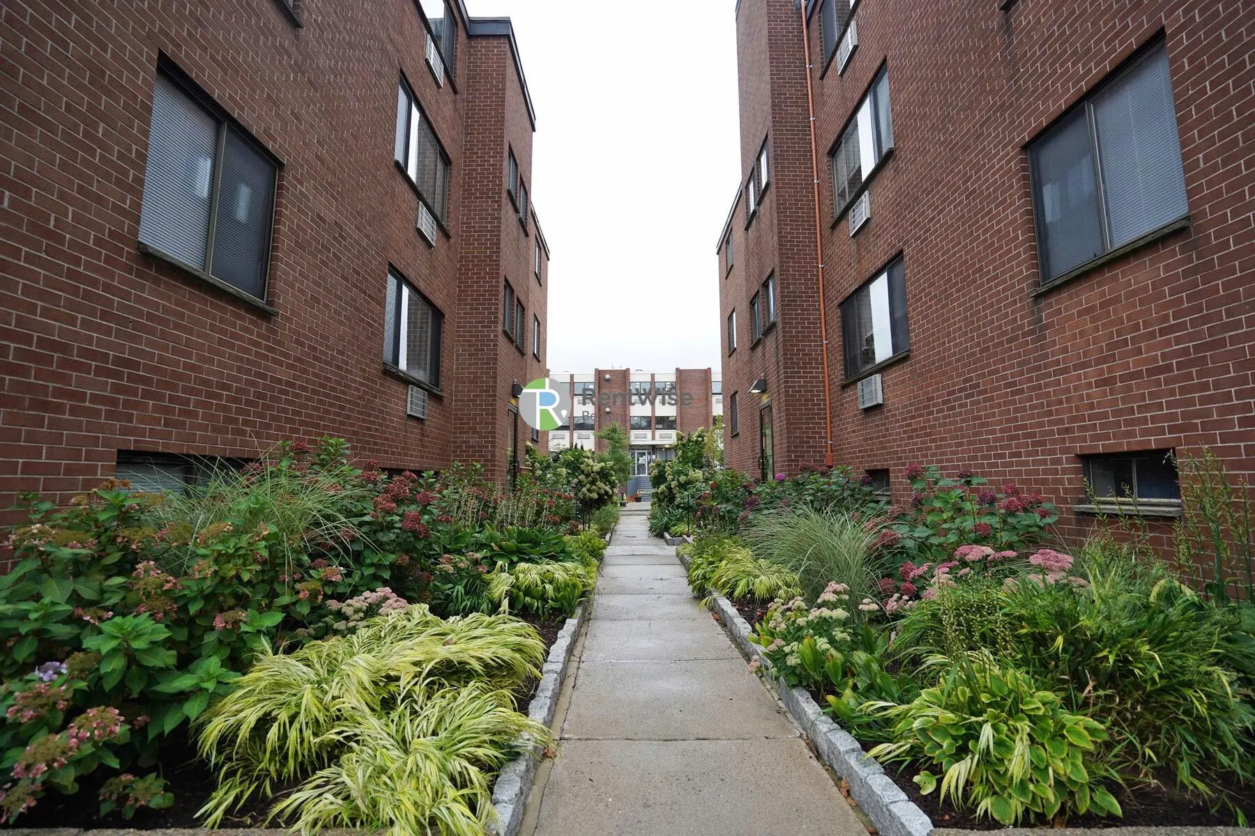 2 bed, 1 bath apartment for rent at 222 Babcock St Unit 3A, North Brookline — photo 17 of 18