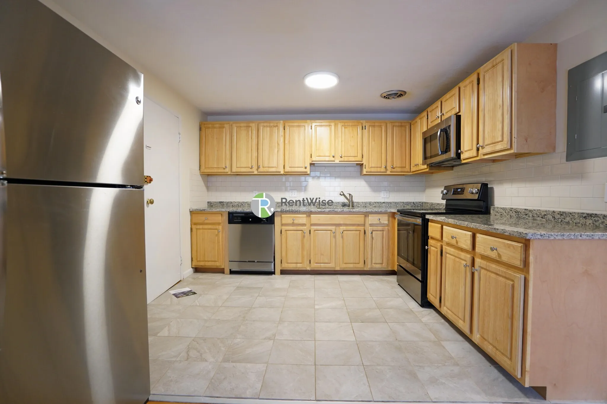 2 bed, 1 bath apartment for rent at 222 Babcock St Unit 3A, North Brookline — photo 8 of 18