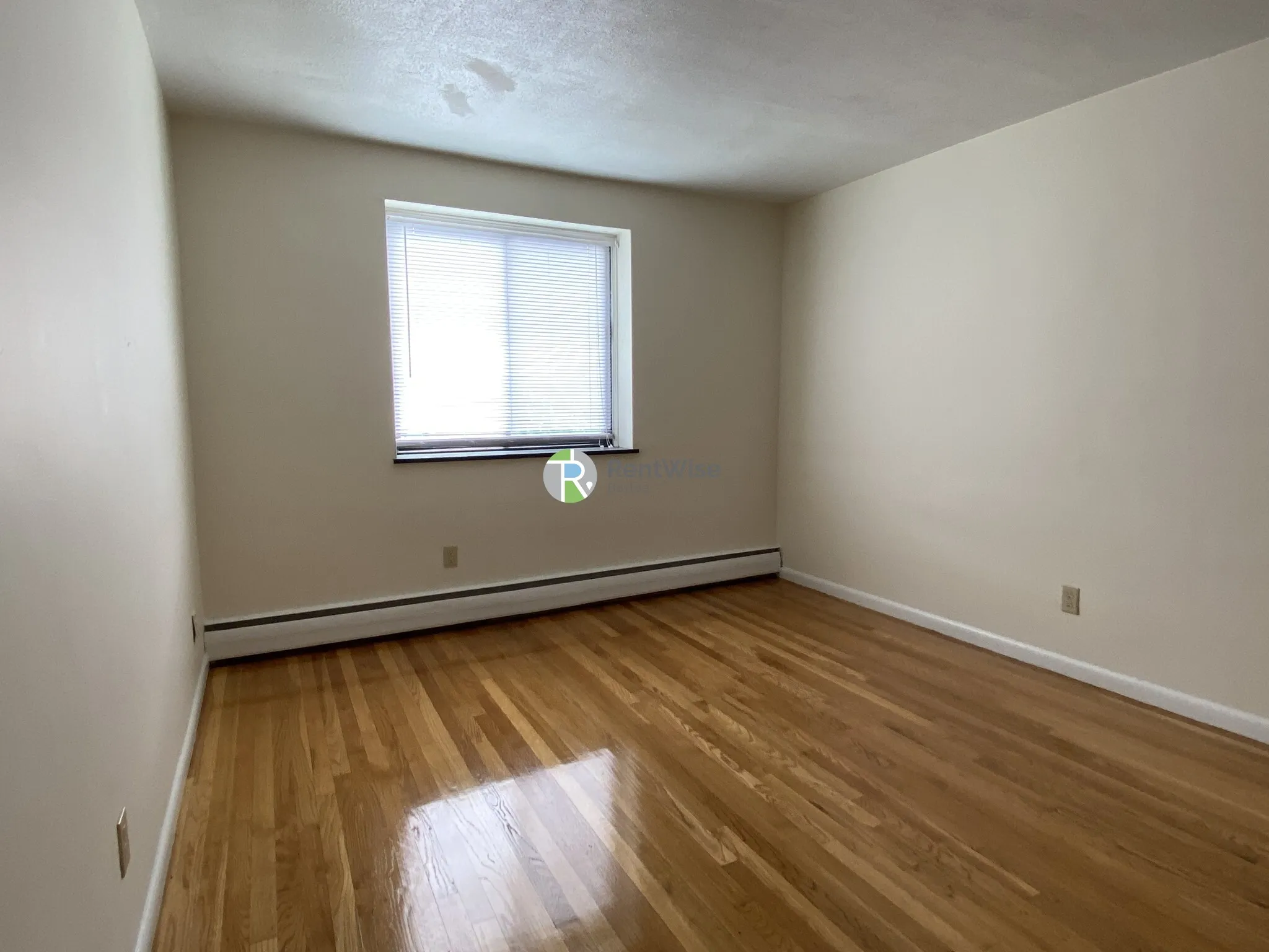 1 bed, 1 bath apartment for rent at 222 Babcock St Unit 4E, North Brookline — photo 8 of 15