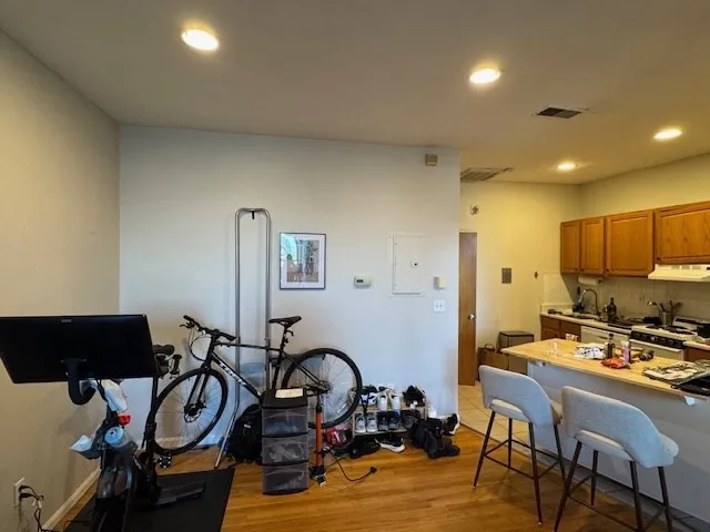 1 bed, 1 bath apartment for rent at 222 Beacon St Unit 31, Back Bay — photo 3 of 6