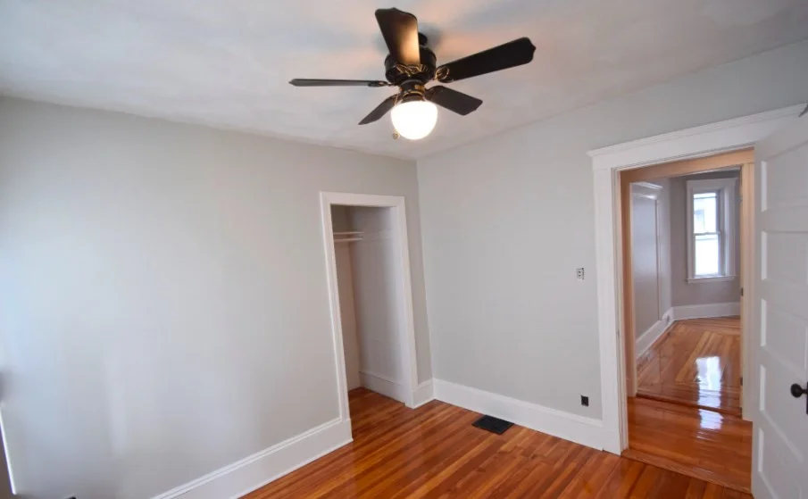 4 bed, 2 bath apartment for rent at 222 Fellsway West Unit 1, Medford — photo 15 of 17