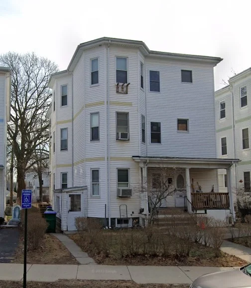 4 bed, 2 bath apartment for rent at 222 Fellsway West Unit 1, Medford — photo 16 of 17