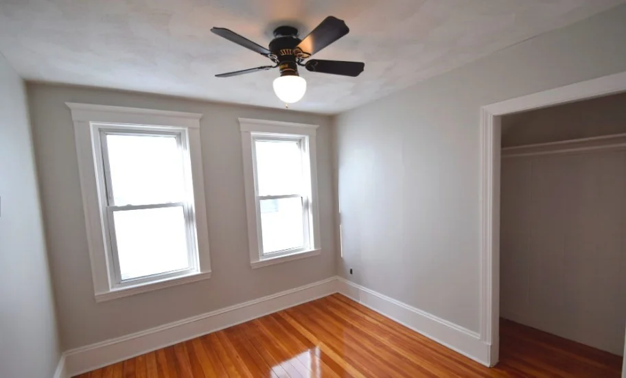 4 bed, 2 bath apartment for rent at 222 Fellsway West Unit 1, Medford — photo 14 of 17