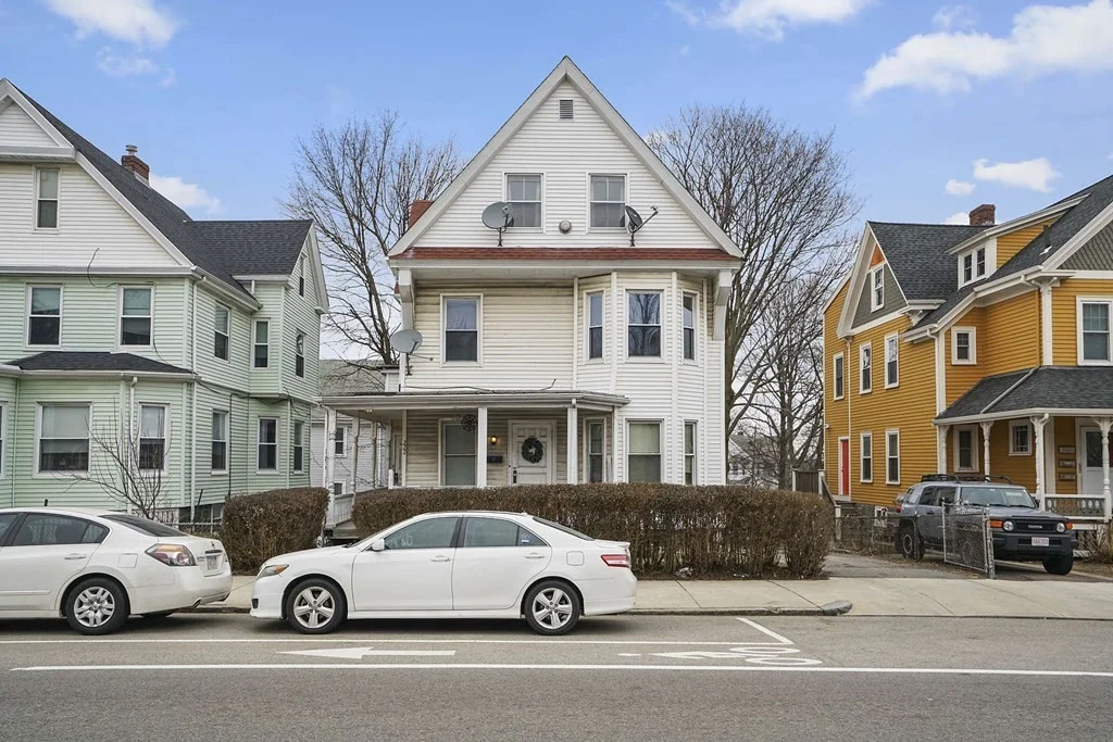 2 bed, 1 bath apartment for rent at 222 Neponset Ave Unit 1, Dorchester