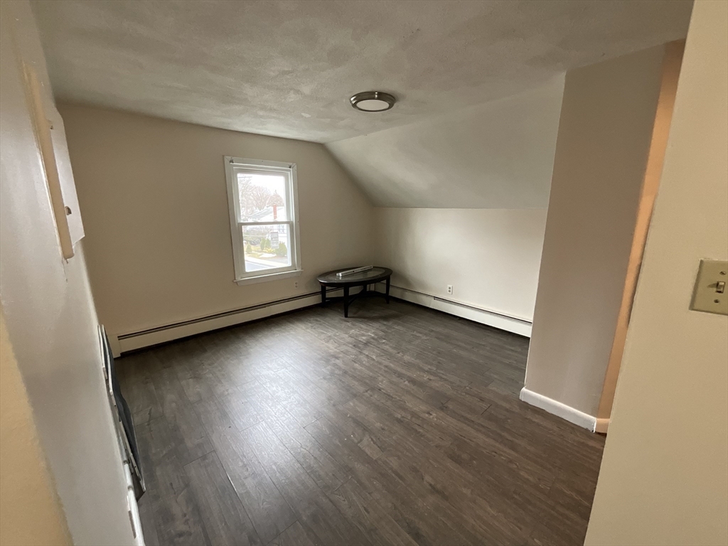 1 bed, 1 bath apartment for rent at 222 Salem St Unit 2, Wakefield — photo 6 of 13