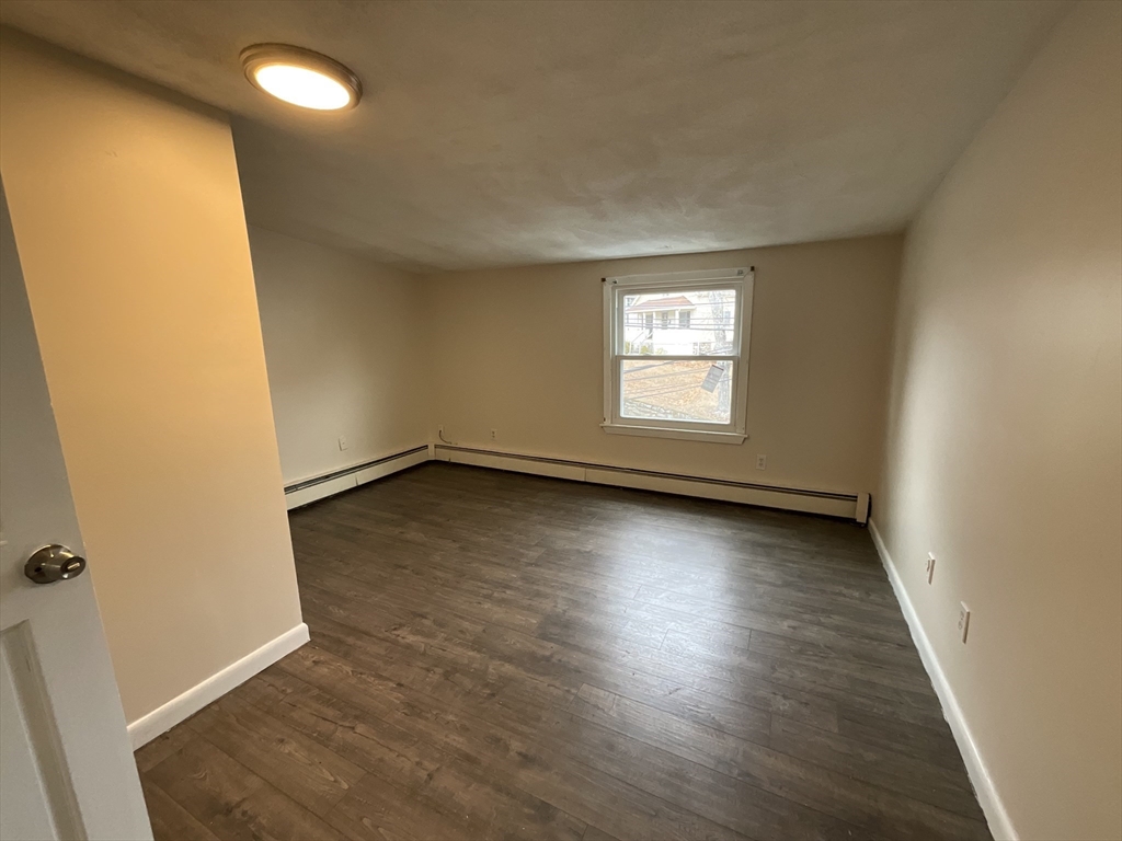 1 bed, 1 bath apartment for rent at 222 Salem St Unit 2, Wakefield — photo 8 of 13