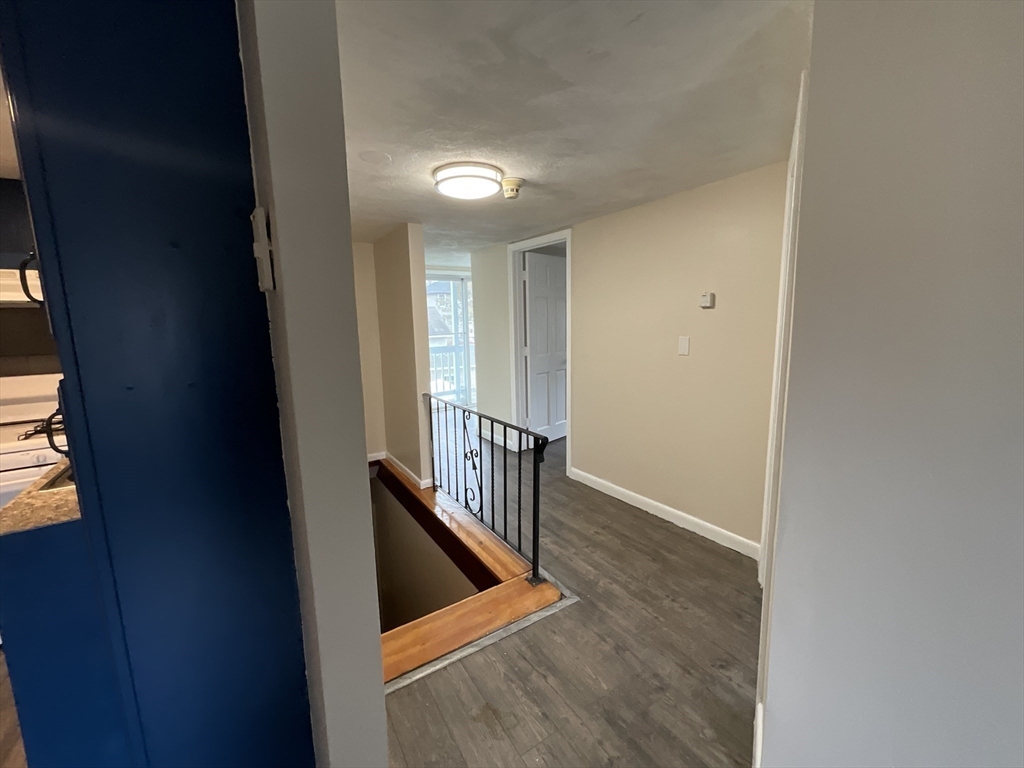 1 bed, 1 bath apartment for rent at 222 Salem St Unit 2, Wakefield — photo 4 of 13