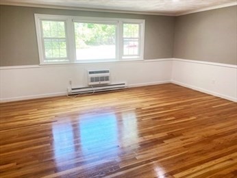 2 bed, 1 bath apartment for rent at 222 School St Unit 5, Walpole — photo 4 of 12