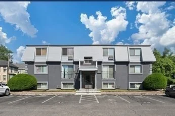 1 bed, 1 bath apartment for rent at 222 Stackpole St Unit 4, Lowell