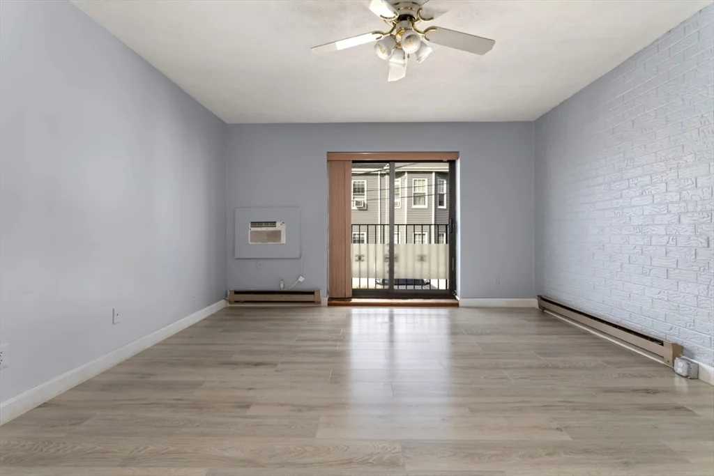 2 bed, 1 bath apartment for rent at 222 Winthrop Shore Dr Unit 7, Winthrop — photo 9 of 41