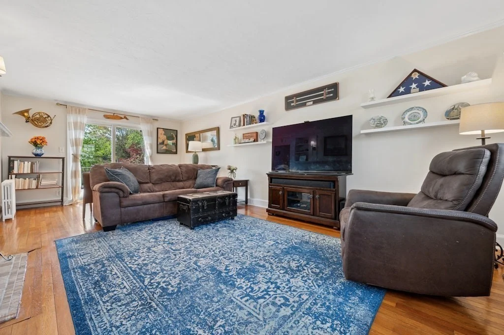 4 bed, 1 bath apartment for rent at 223 Beverly Rd, Worcester — photo 11 of 42