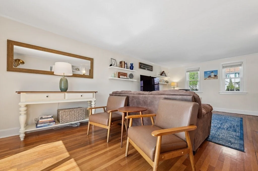 4 bed, 1 bath apartment for rent at 223 Beverly Rd, Worcester — photo 14 of 42