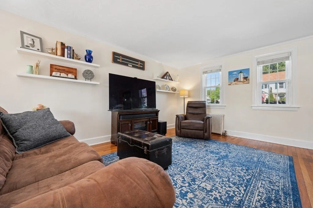 4 bed, 1 bath apartment for rent at 223 Beverly Rd, Worcester — photo 10 of 42