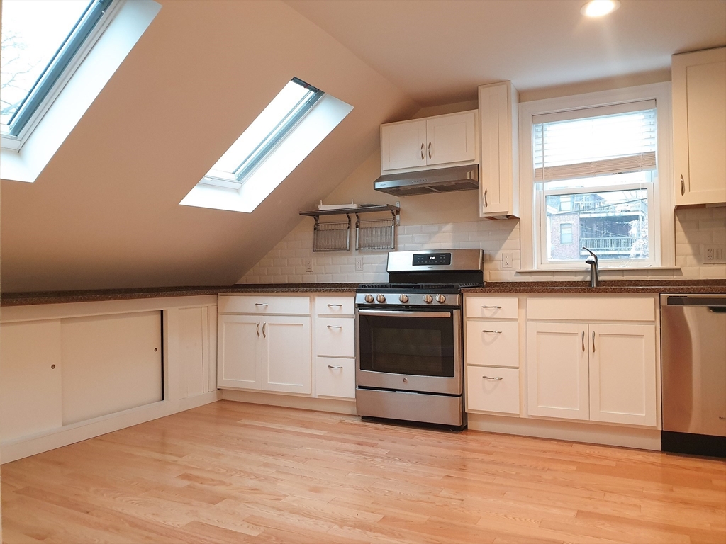 2 bed, 1 bath apartment for rent at 223 Boston St Unit House, Dorchester — photo 2 of 14