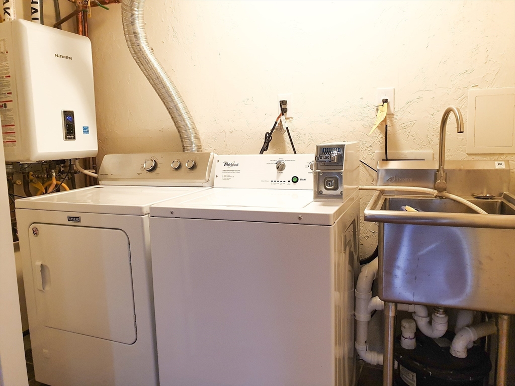 2 bed, 1 bath apartment for rent at 223 Boston St Unit House, Dorchester — photo 13 of 14