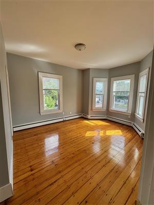 2.5 bed, 1 bath apartment for rent at 223 Broadway Unit 3, The Port