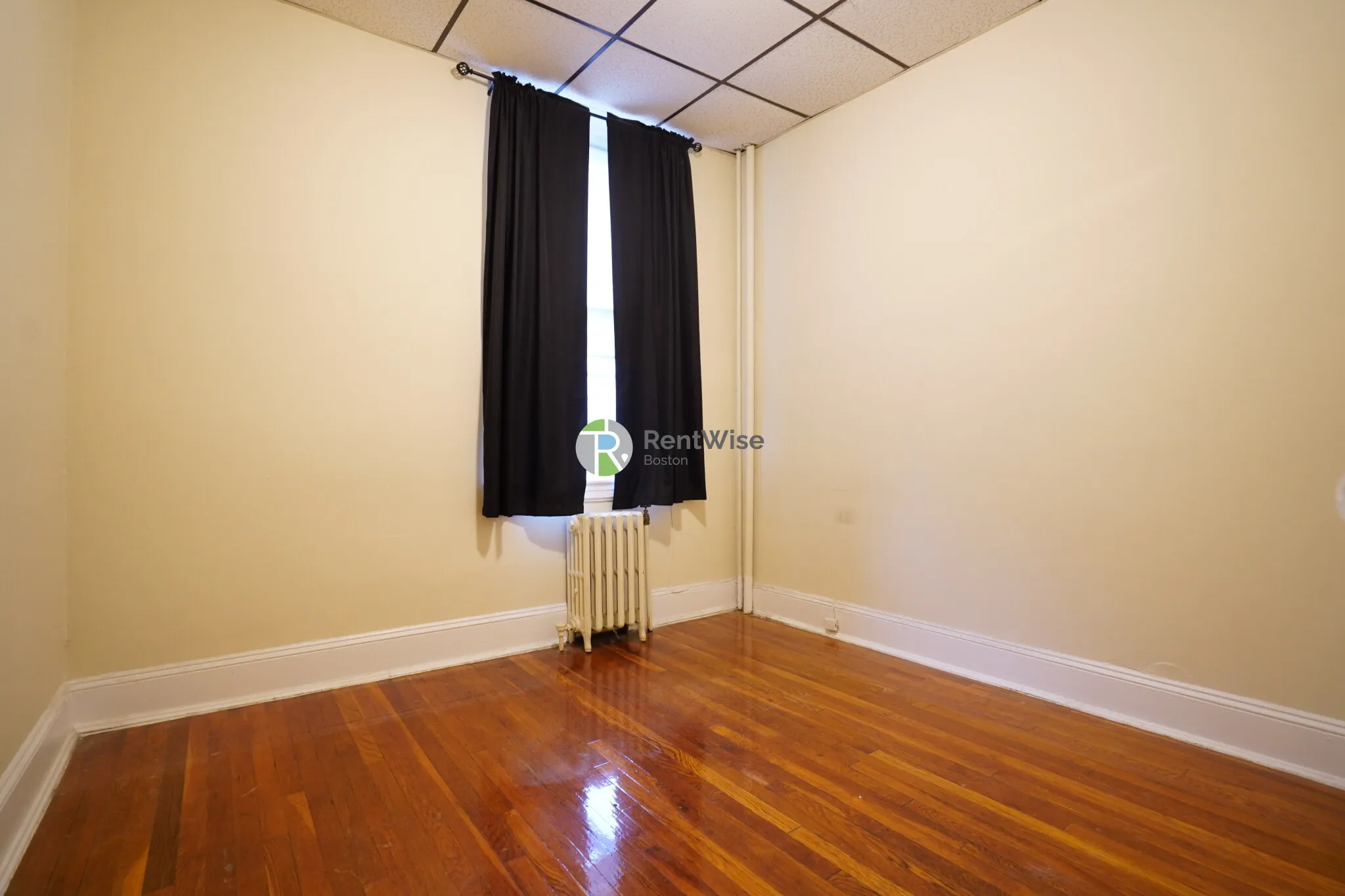 1 bed, 1 bath apartment for rent at 223 Essex St Unit 25, Melrose — photo 9 of 12